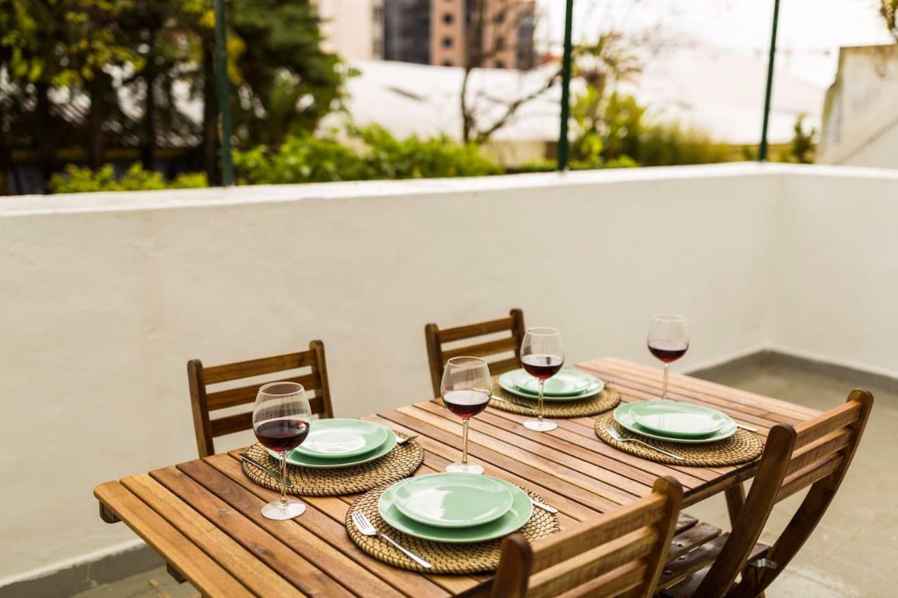 Olá Lisbon - Rato Terrace IV Apartamento Exterior foto
